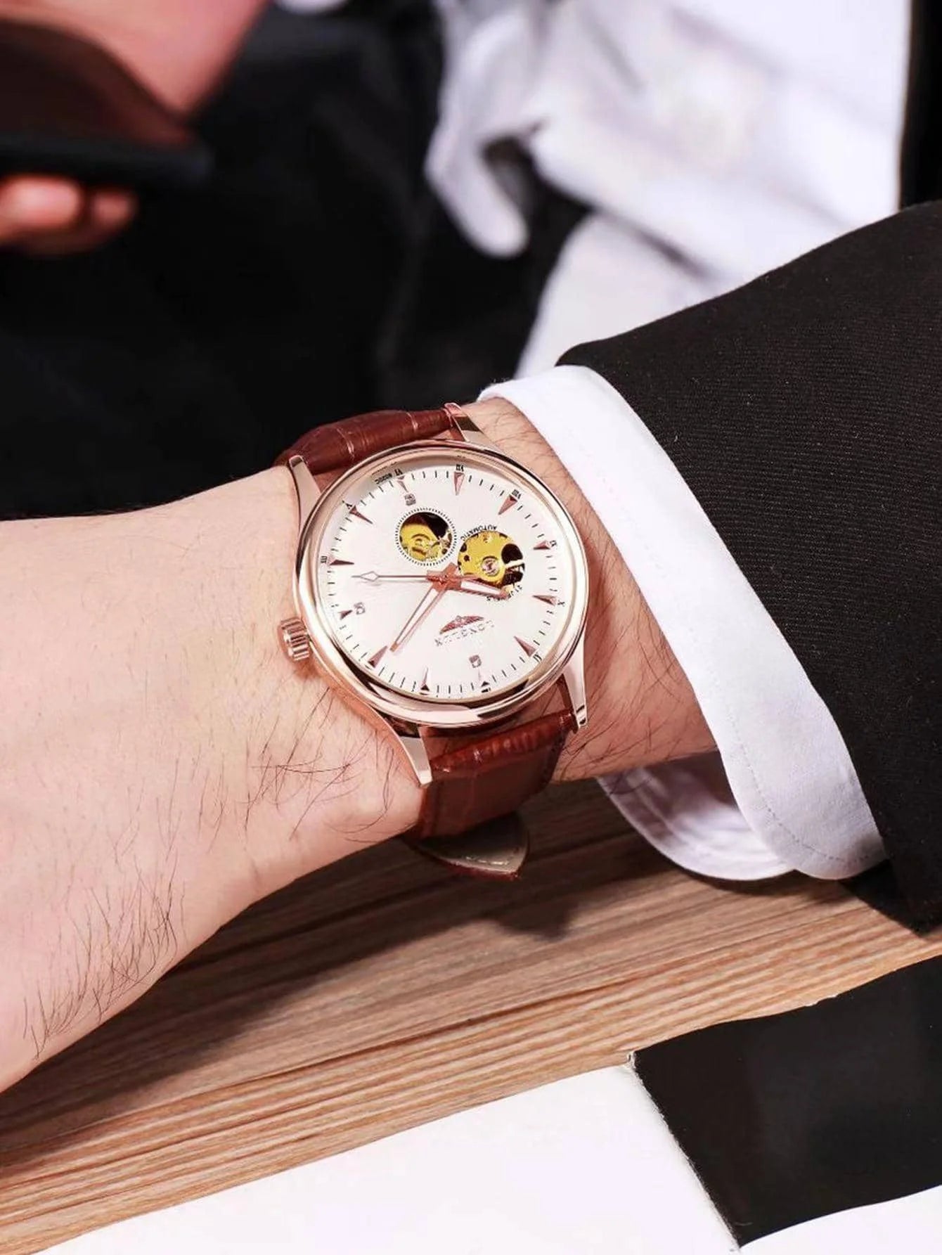 Orologio automatico meccanico elegante uomo